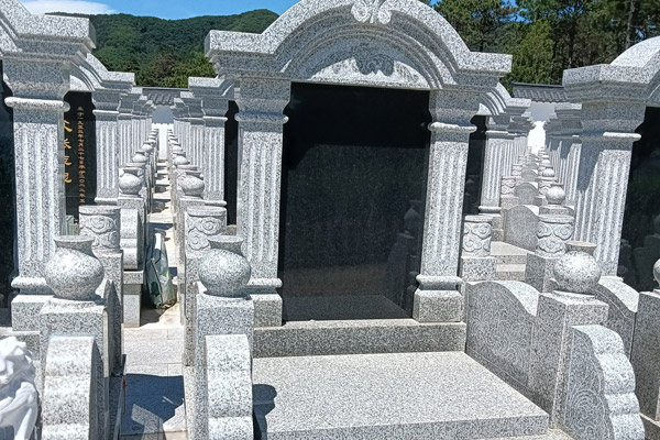 ​ 沈阳大伙房墓园的墓体石材的质量及性能